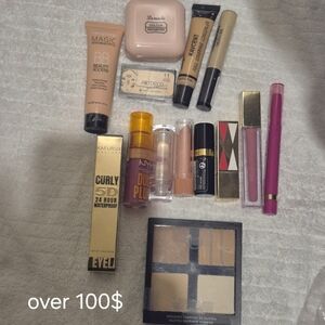 Makeup Bundle , 14 Pieces , Never Used
